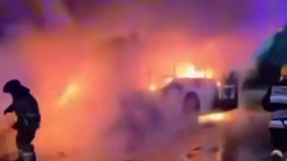 Астанада Қарқаралы тас жолында автобус жанып кетті