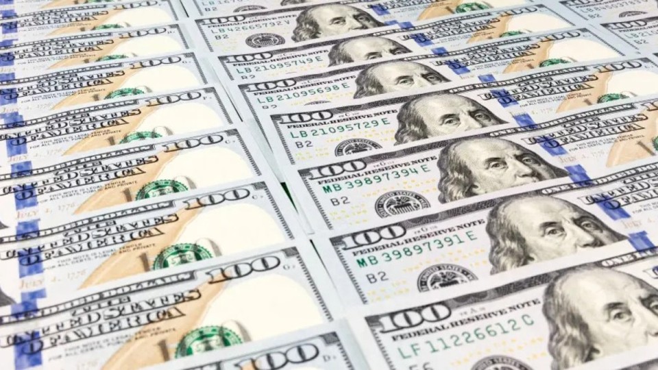 Еліміздегі доллар бағамы төмендеуін жалғастырды