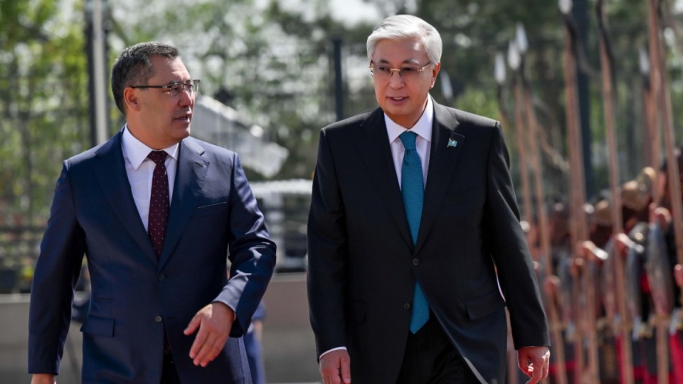 Тоқаев пен Қырғызстан президенті не туралы сөйлесті?