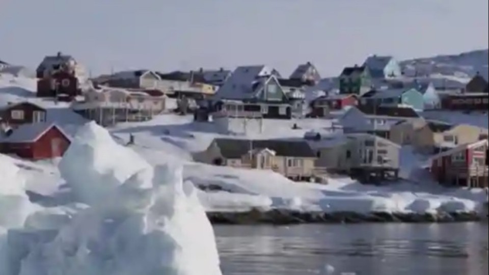 Трамп: АҚШ госпиталь кемесін Гренландия жағалауына жіберді