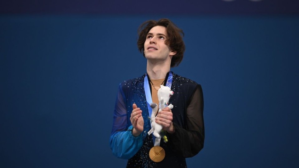 Қазақ төрешісі құлап қалған ресейлік спортшыға жоғары ұпай қойып, өзіміздікілерді төмендетіп тастаған