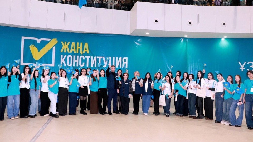 Шығыс өңірінде өткен ауқымды live-концертке 12 мыңнан астам адам жиналды