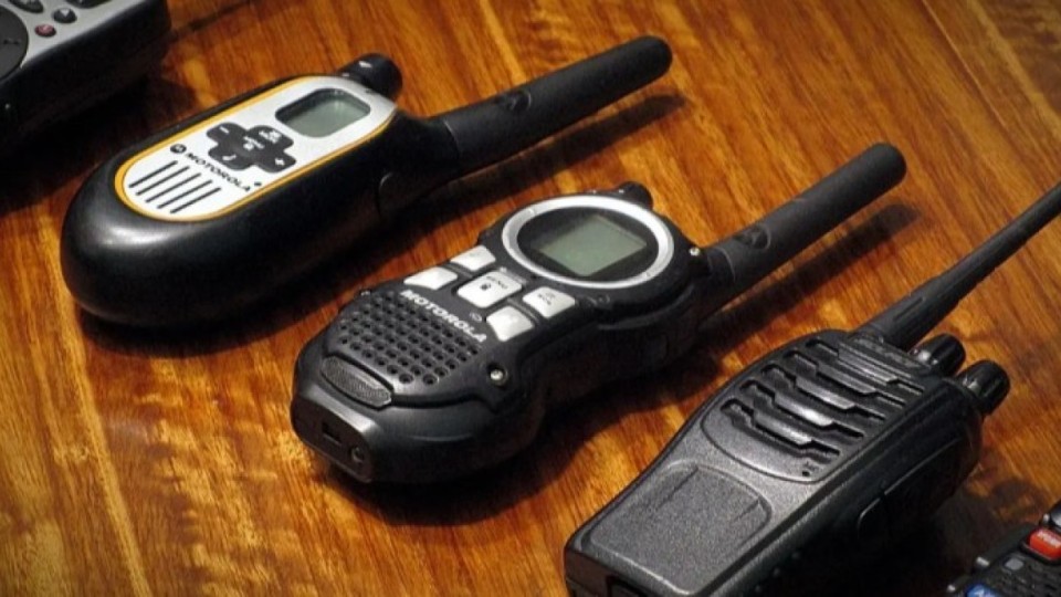 Мәскеуде байланыс ақауларынан соң пейджер, рация және қағаз карталарға сұраныс артты