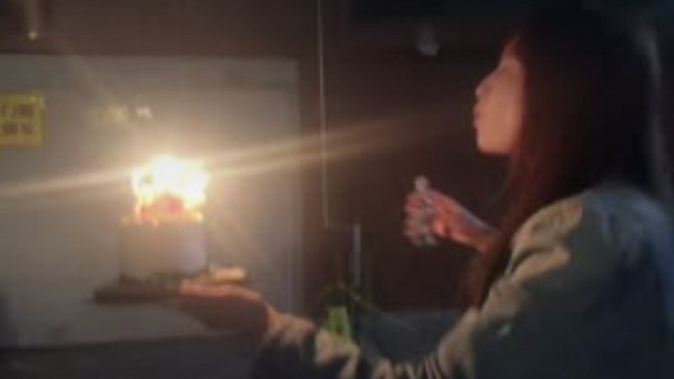 "Қатты күйік шалған": Танымал актриса туған күнінде торт үрлеймін деп ауруханадан бір-ақ шықты (ФОТО)