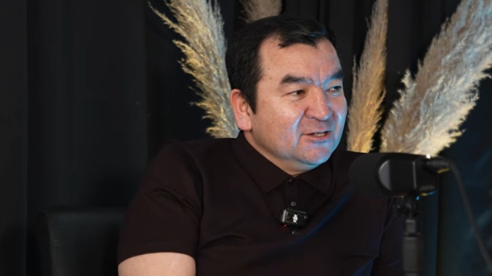 TikTok-та танымал болған Талғардың бұрынғы әкімі қазір таксист болып жүр (ВИДЕО)