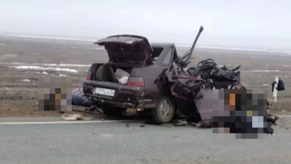 Ақтөбе облысында жантүршігерлік жол апаты: 5 адам қаза тапты