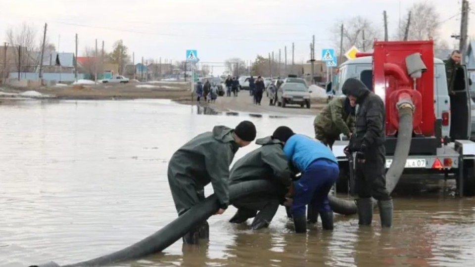 Синоптиктер қай өңірлерде су тасқыны болатынын айтты