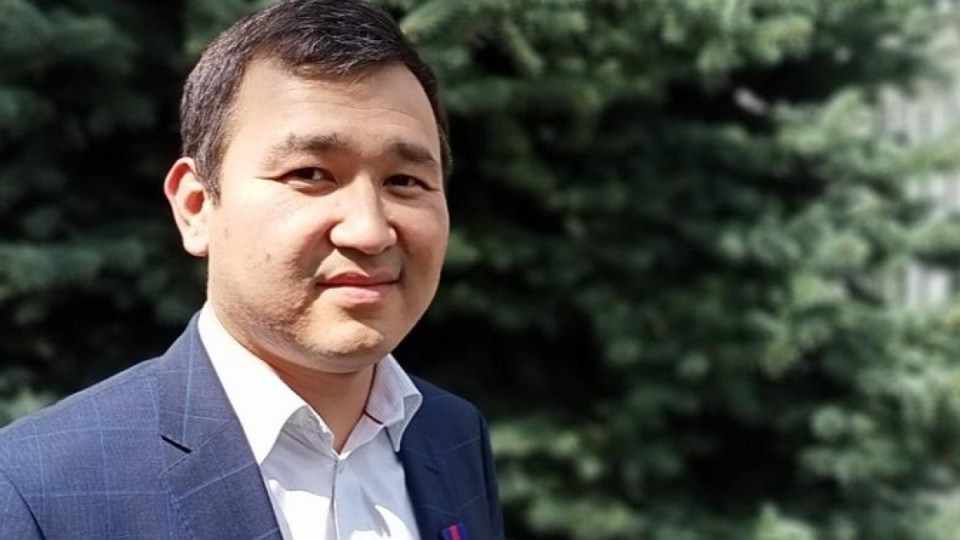 Әсет Матаевты бір топ адам ұрған, басына зақым келген – адвокат