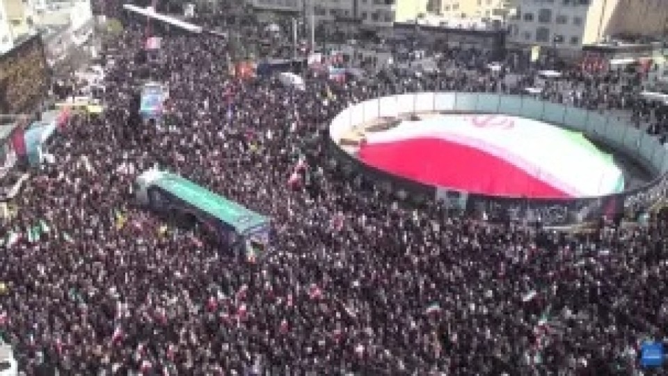 Тегеранда Қауіпсіздік кеңесі басшысын жерлеу рәсімі өтті