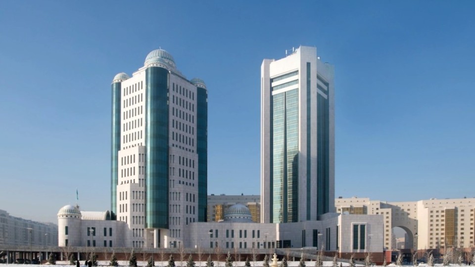 Парламенттің бірлескен отырысы не үшін шақырылды?