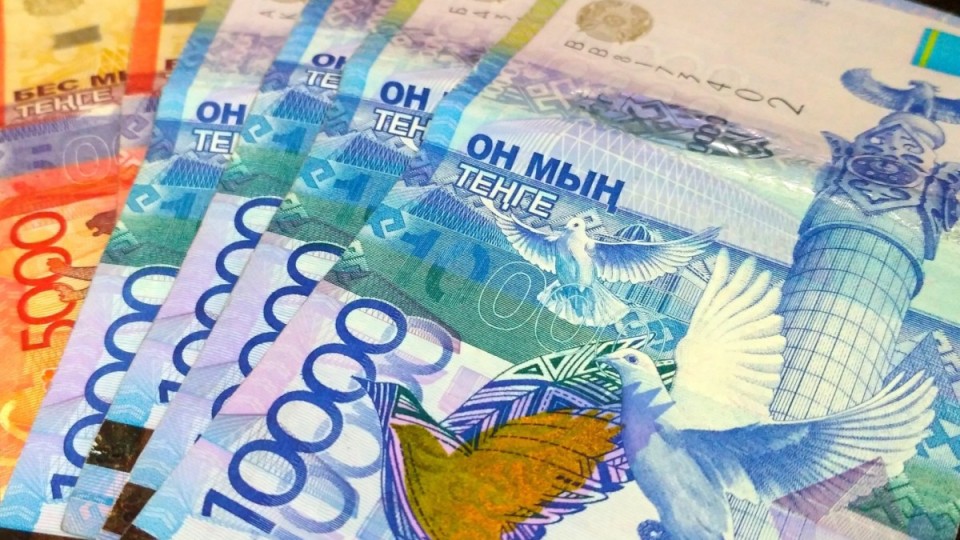Ескі 10 000 теңге банкноттарын әлі пайдалануға болады – Ұлттық банк
