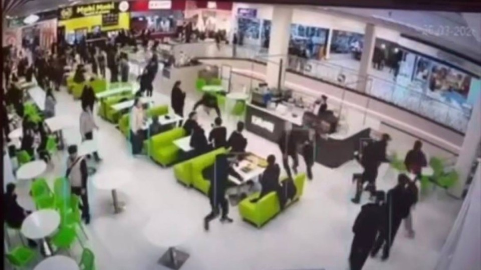 Астанадағы сауда орталығында жаппай төбелес болды