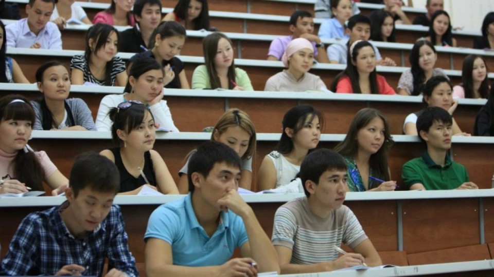 Шәкіртақыны көбейту мәселесі қарастырылып жатыр