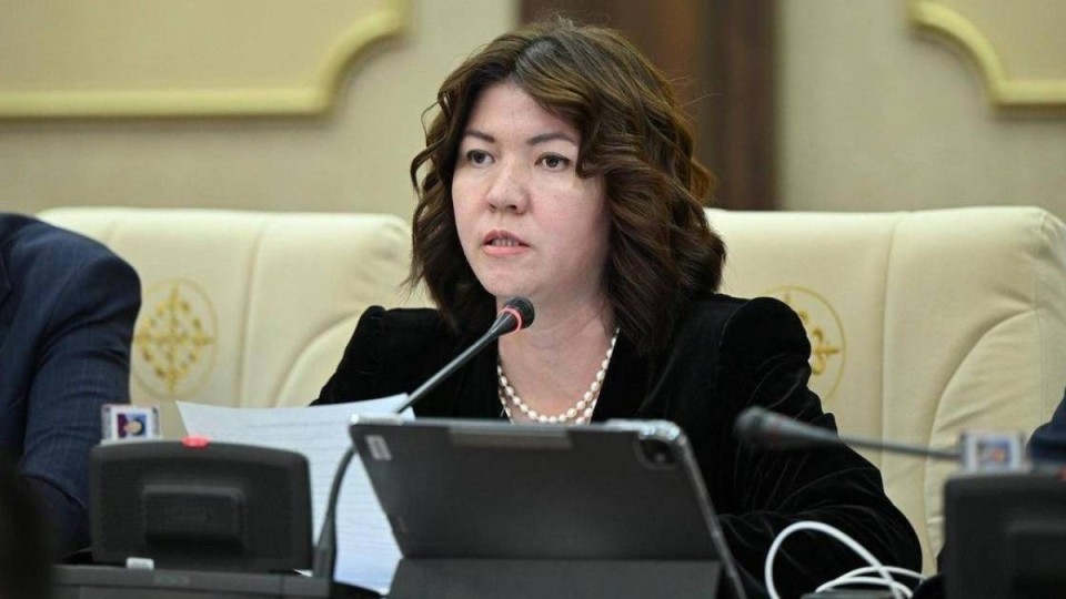 "Сүйінші, ағайын!" – Еліміздің бас педагогы ұстаздар асыға күткен қуанышты хабарды жеткізді (ВИДЕО)