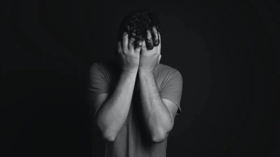 Шымкенттік оқушылар арасында суицид пен ерте жүктілік көбейген