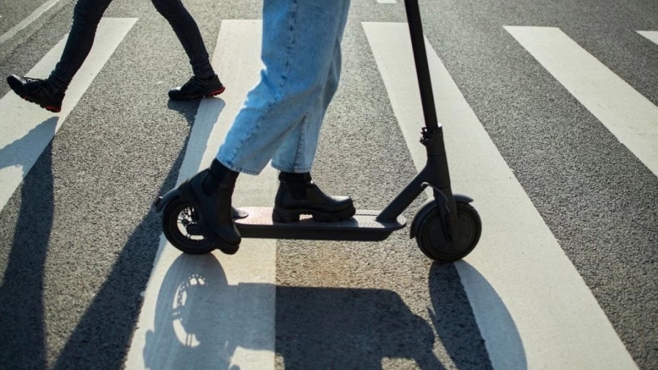 43 250 теңгеге дейін: Самокатпен жол ережесін бұзғандарға айыппұл салынады