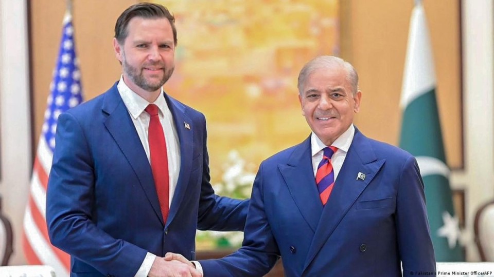 АҚШ пен Иран делегациялары Исламабадта келіссөздер бастады