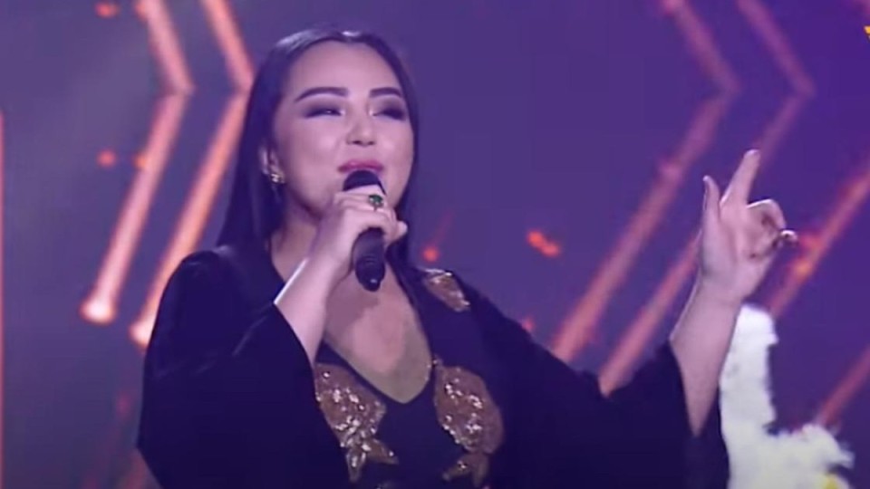 "Сүйінші, ағайын! Көп нәрсе айтқым кеп тұр": Әнші Алтынай Жорабаева асыға күткен қуанышты хабарын жеткізді (ВИДЕО)