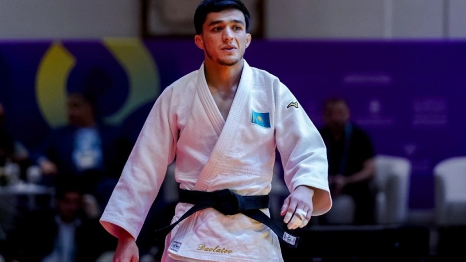 Қазақстандық екі дзюдошы Азия чемпионатының жартылай финалына шықты