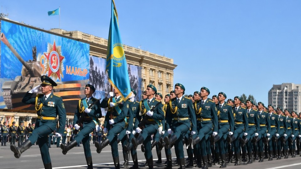 Жеңіс күніне әскер шеру өткізіліп, қаржы бөліне ме?