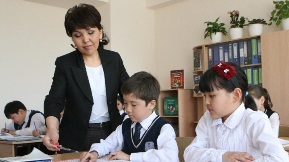 Депутат: Қазақстанда 35 мың мұғалім жұмыссыз ретінде тіркелген