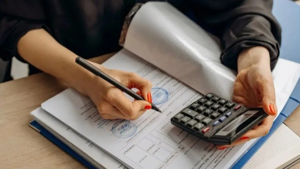 Жеке сот орындаушыларына борышкерлер қаражаты есебінен жасырын табыс табуға шектеу қойылмақ