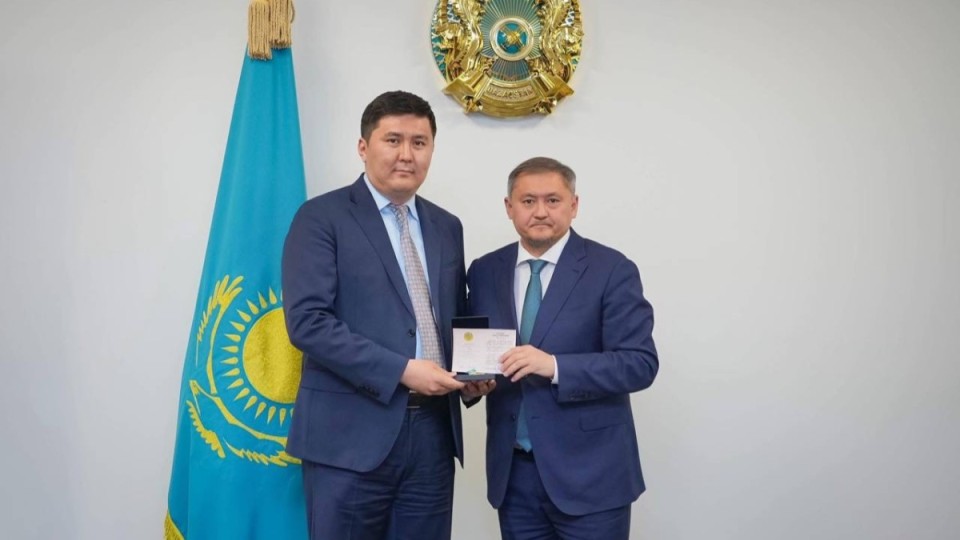 Олжас Беркінбаев Ғылым және жоғары білім министрлігіндегі қызметін аяқтады