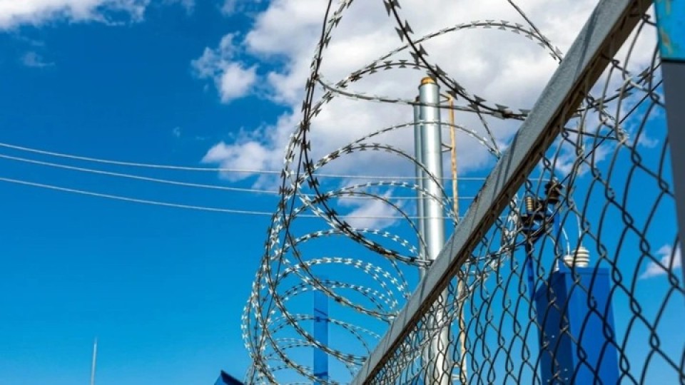 Түрмеде отырған адам қағаз жүзінде колледж ашып, 1,3 млрд теңгенің грантын алған