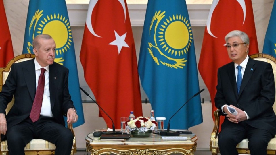 Мемлекет басшысы Түркия Президентімен шағын құрамда келіссөз жүргізді