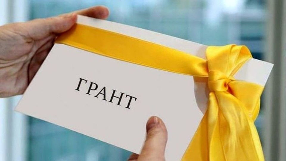 Республикалық физика-математика мектептеріне грант бөлуге қатысты министрлік мәлімдеме жасады