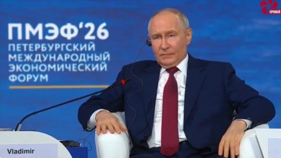 Путин: Зеленскиймен кездесудің әзірге мәні жоқ