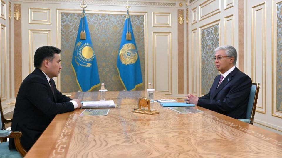 Тоқаев әлеуметтік төлемдер мен жұмыспен қамту мәселелері жөнінде есеп тыңдады