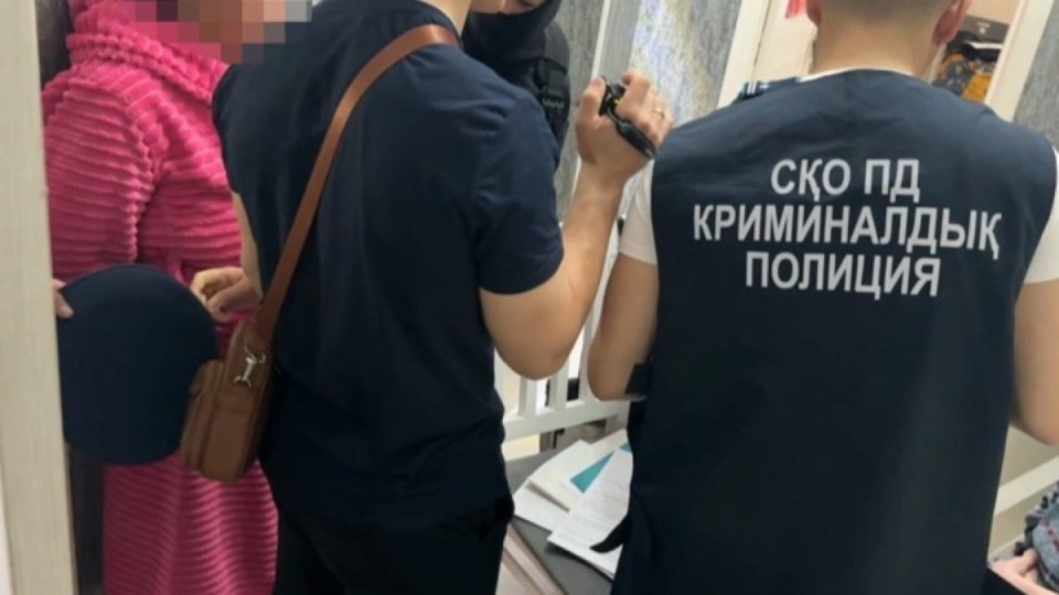 СҚО-да шетелдіктерге жалған құжат дайындағандар ұсталды