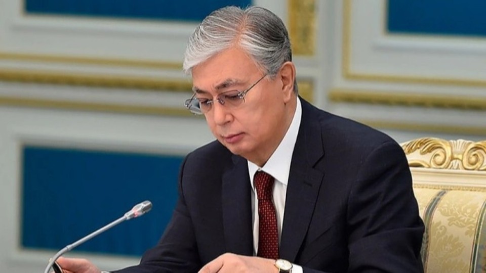 Тоқаев сайлау, прокуратура және әлеуметтік заңнамаға қатысты бірнеше заңға қол қойды