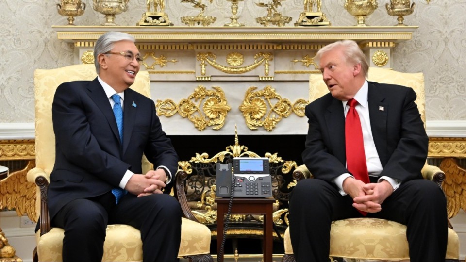 Тоқаев Дональд Трампты туған күнімен құттықтады