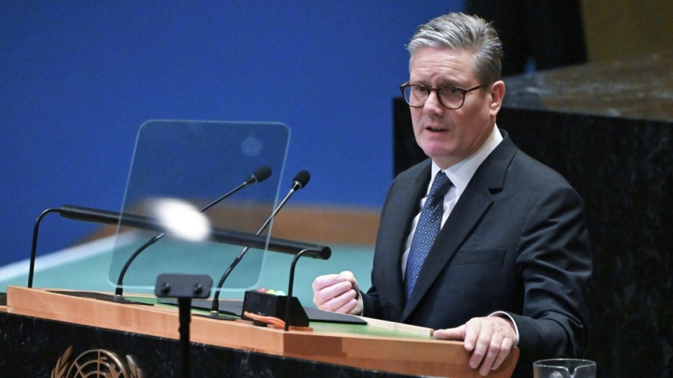 Ұлыбритания Премьер-министрі отставкаға кететінін мәлімдеді