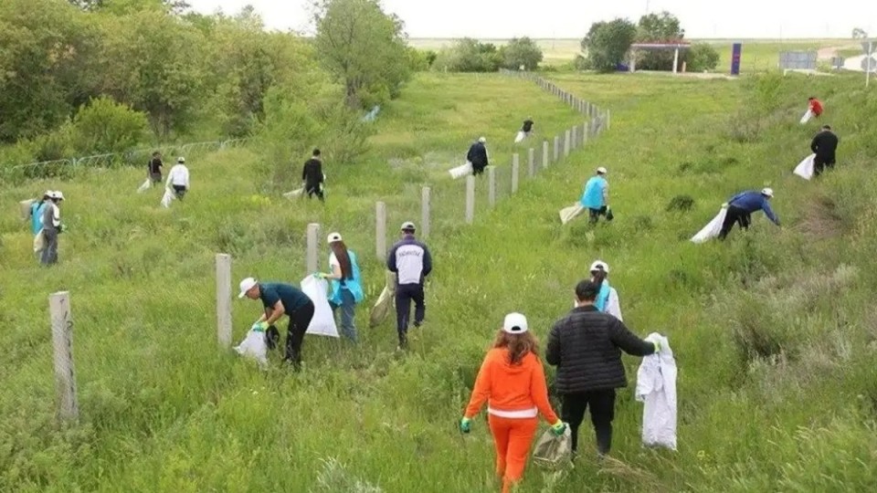 Елімізде жыл басынан бері жүздеген орынға заңсыз қоқыс төгілген