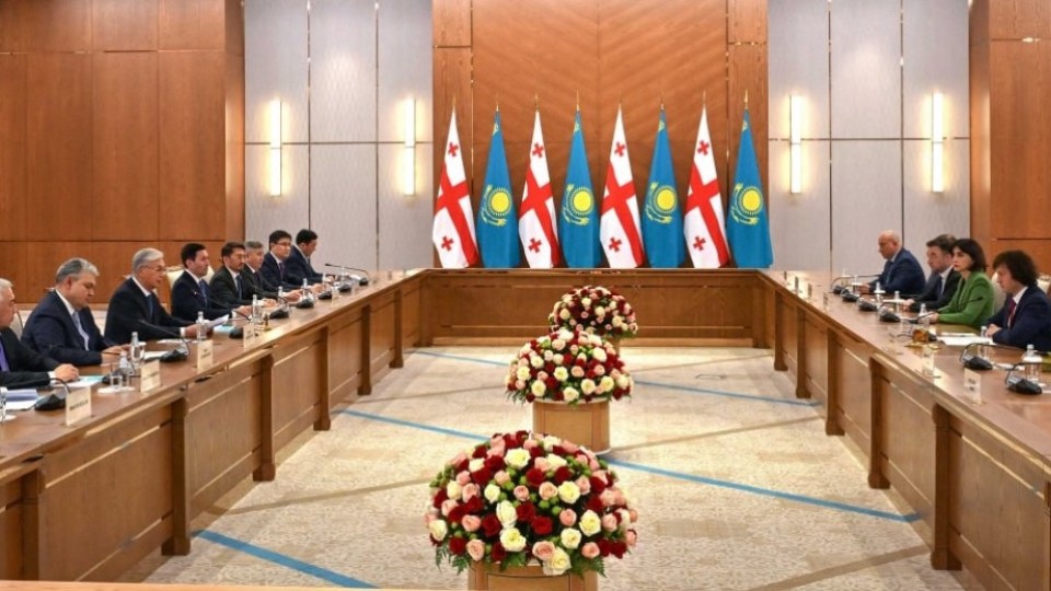 Қасым-Жомарт Тоқаев пен Ираклий Кобахидзе келіссөз жүргізді
