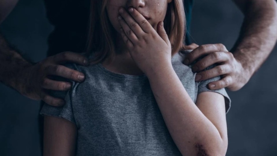 СҚО-да ер адам 13 жастағы қызды зорлады деген күдікке ілінді