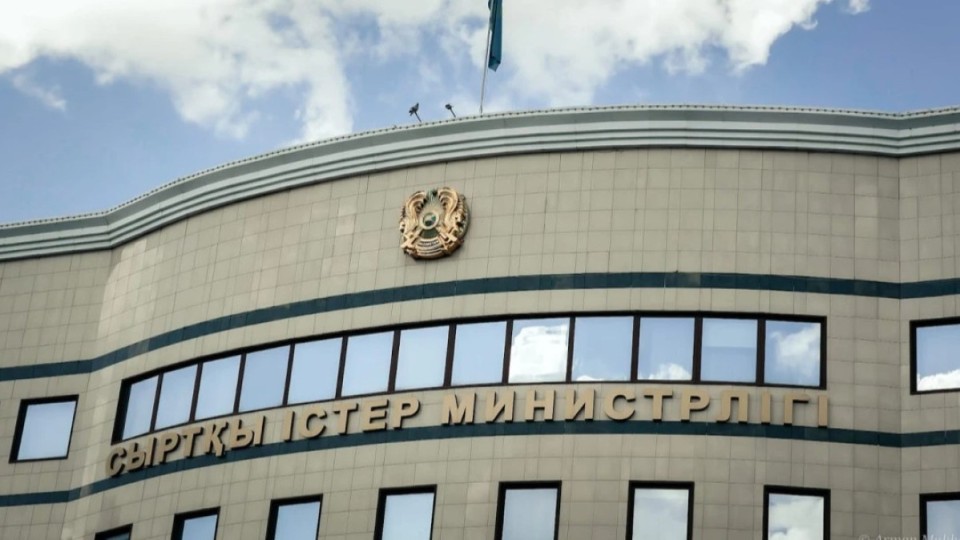 Солтүстік Кипрде 22 жастағы қазақстандық бойжеткенді пышақтап кетті
