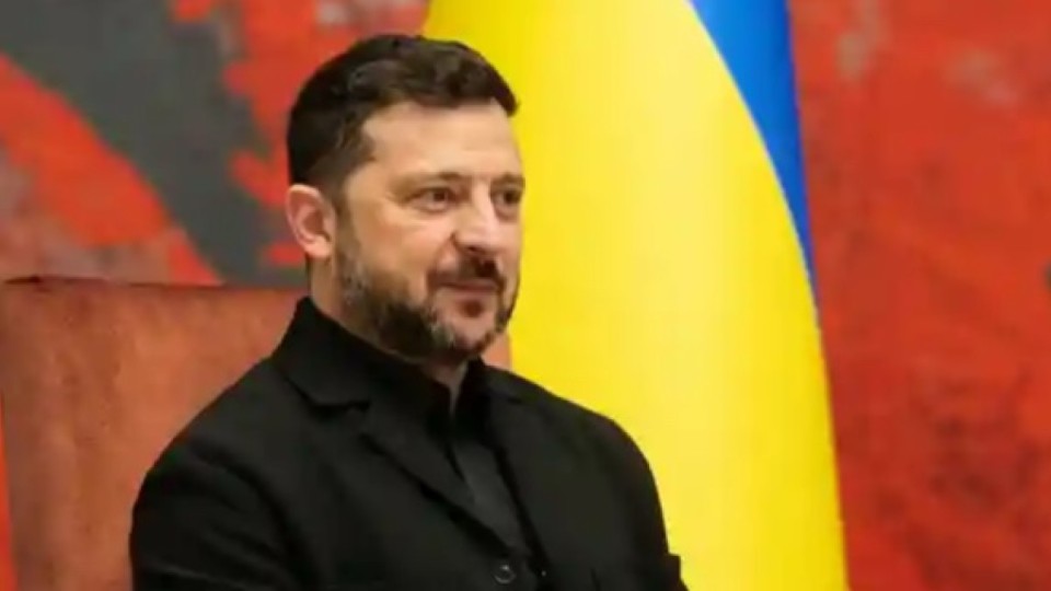 Зеленский: АҚШ Украинаға ай сайын зымыран жеткізеді