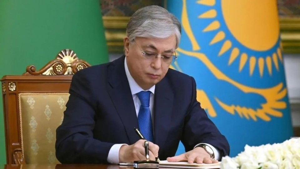 Тоқаев Әуе қорғанысы күштерінде кадрлық ауыс-түйіс жасады: жаңа қолбасшы тағайындалды