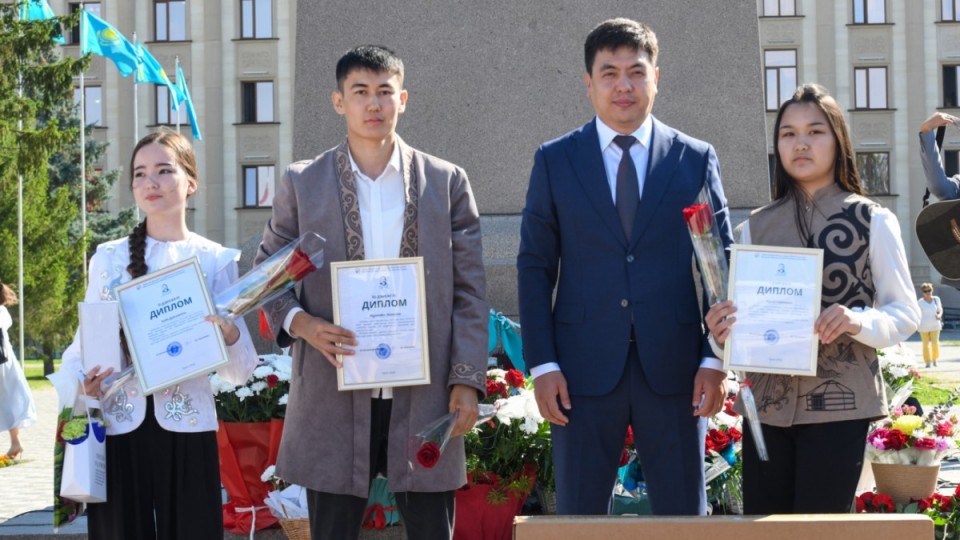 Абай күні мазмұнды іс-шаралармен айшықталды
