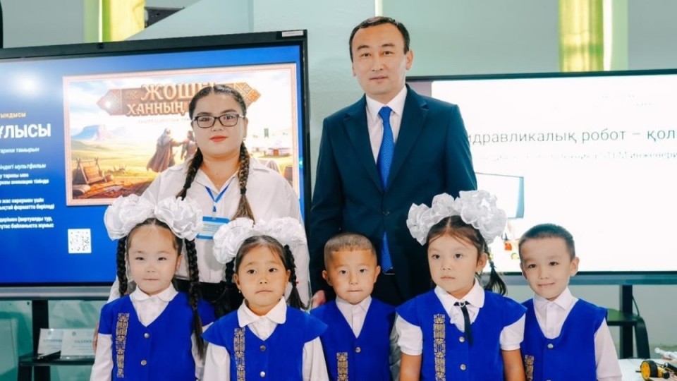 Ұлытау облысында дәстүрлі тамыз педагогтер кеңесі өтті