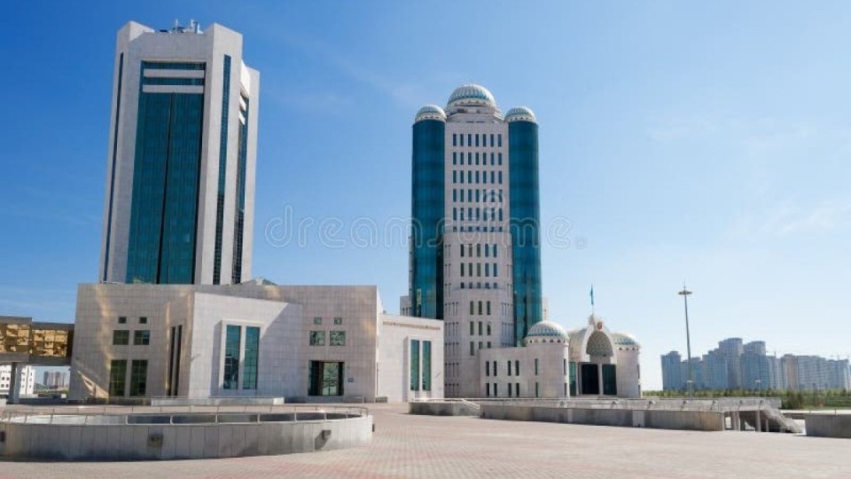 Қазір Құрылтайдың алғашқы сессиясы басталады
