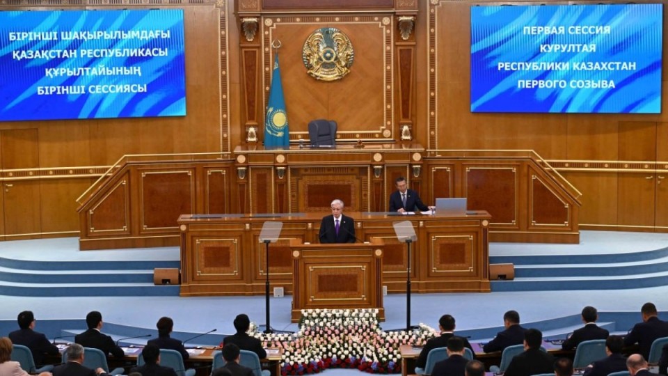 Президент Құрылтай депутаттарынан Айбек Дәдебайдың кандидатурасын қолдауды сұрады