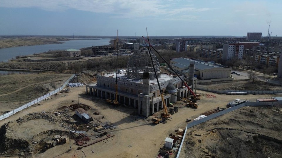 "Қазақмыс" Жезқазғандағы жаңа облыстық мешіттің ашылуына дайындық жұмыстарын жүргізуде