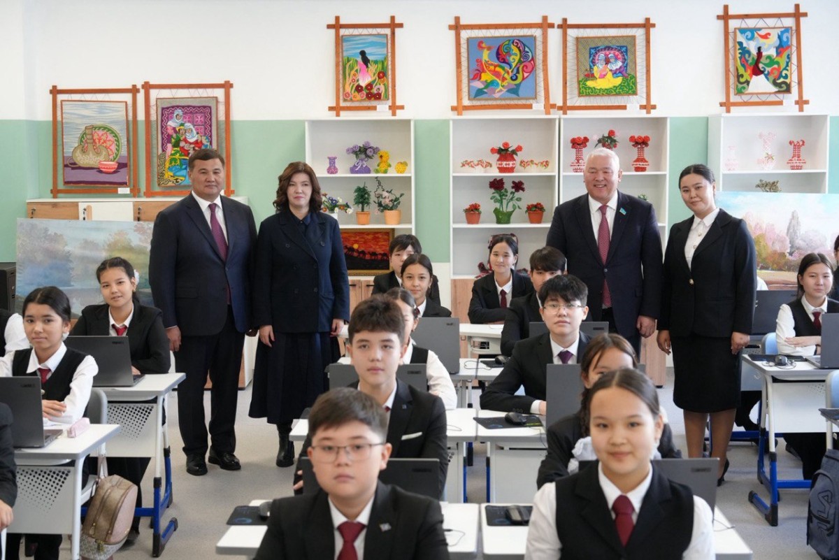 Бүгін Қызылорда қаласының СПМК-70 шағын ауданында 1500 орындық «Келешек мектебі» ресми түрде ашылды.