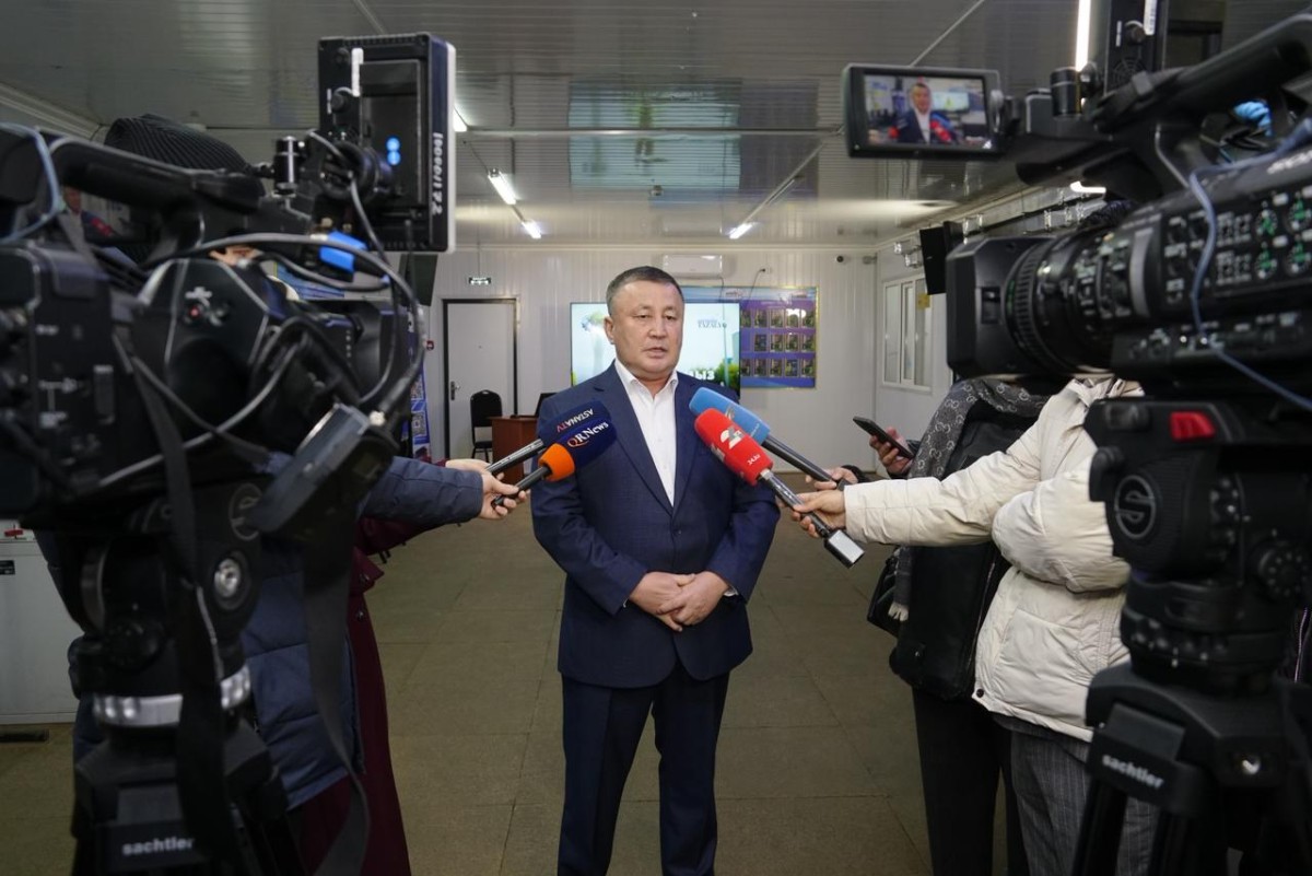 Пресс-тур барысында бас директор Замир Сағинов қала тазалығын қамтамасыз етіп жүрген қызметкерлердің еңбегіне ерекше тоқталды