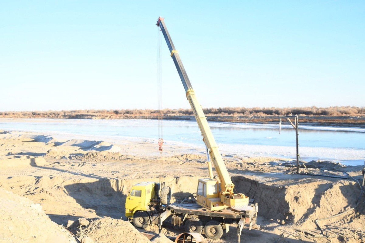 Өзеннің арғы бетінде тұратын 12 мыңға жуық халық үшін бұл көпірдің маңызын атап өткен Бахыт Дүйсенұлы ең алдымен құрылыс сапасы мен оның уақытылы аяқталуына баса мән беруді тапсырды.